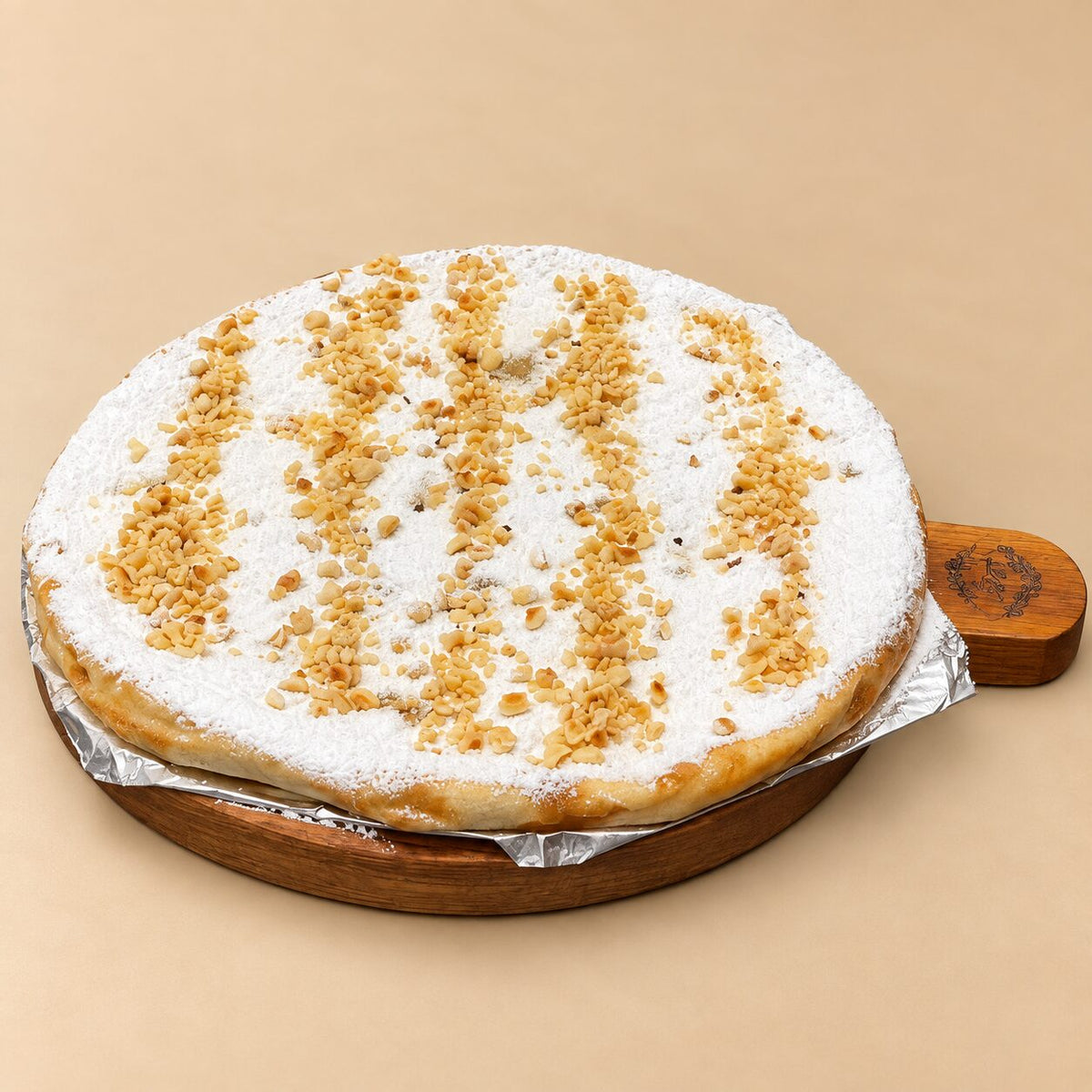 فطيره كريمه و سكر و بندق